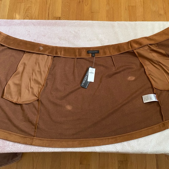 NWT Banana Republic wrap skirt - Picture 5 of 10